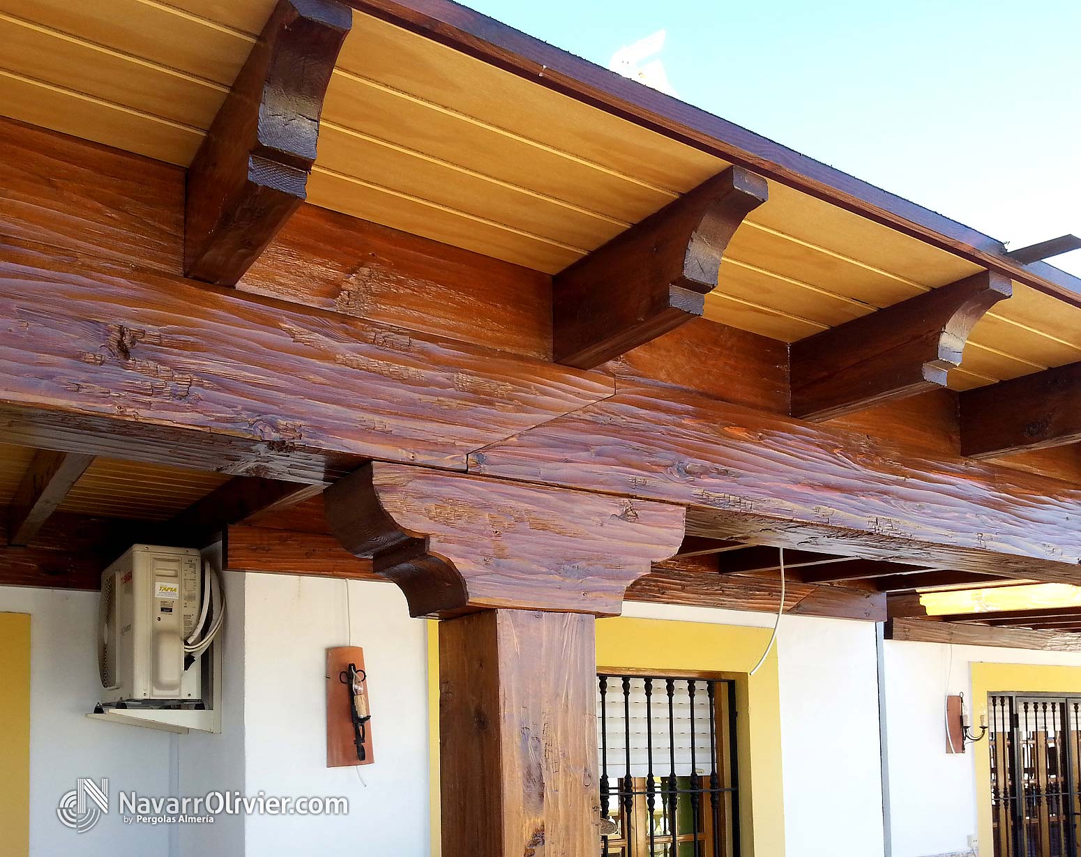 plato cuenta futuro Pérgolas y porches en madera para exterior | NavarrOlivier